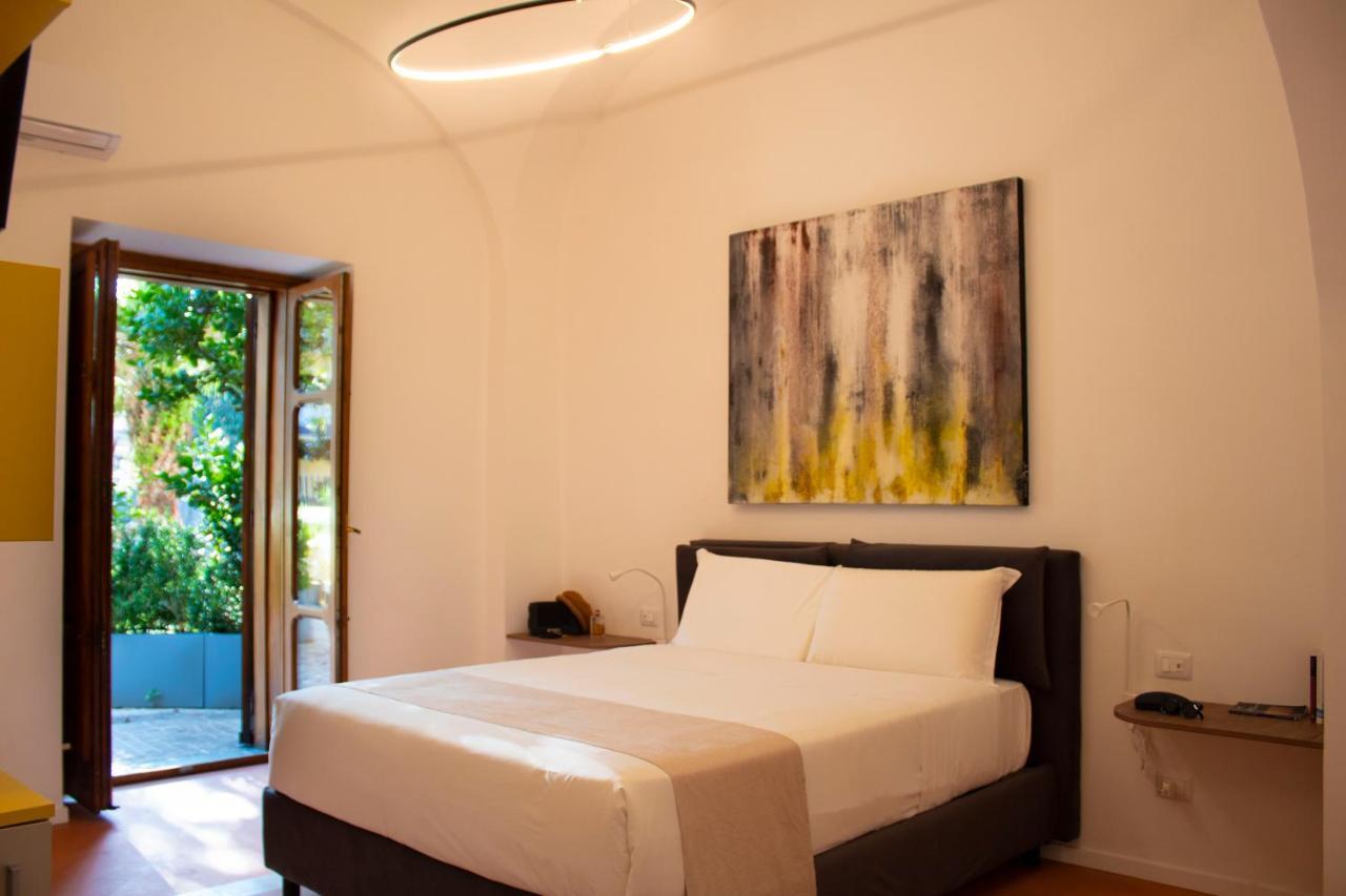 Relais Villa Montedonzelli เนเปิลส์ ภายนอก รูปภาพ