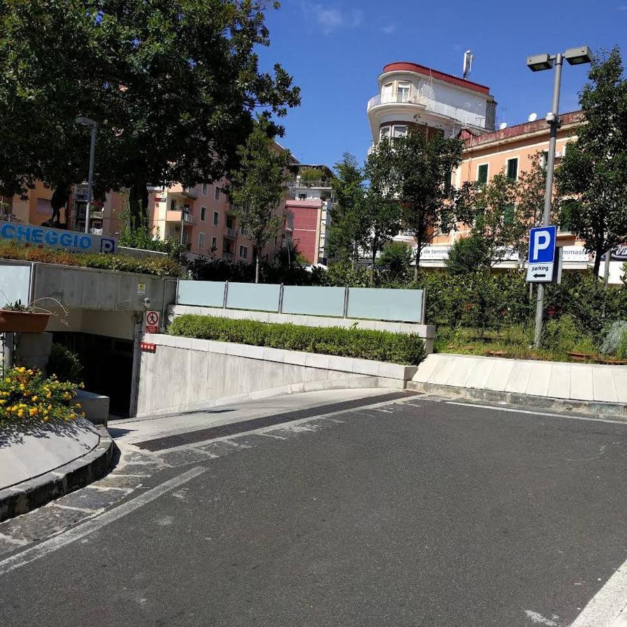 Relais Villa Montedonzelli เนเปิลส์ ภายนอก รูปภาพ